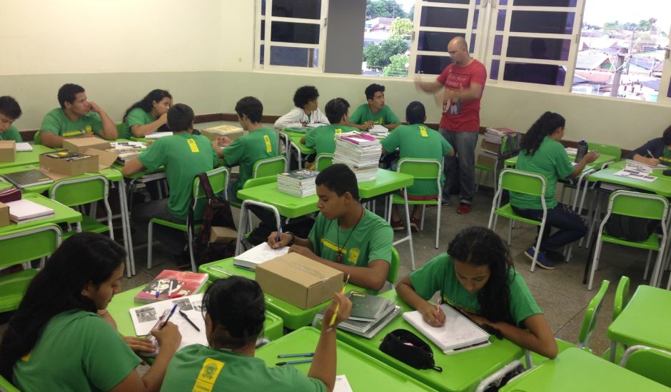 Conforme o calendário, ano letivo começa em 17 de fevereiro, mas alunos retornam no mês seguinte. - Foto: Arquivo/JPNews