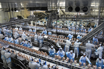 O setor industrial cresceu 13% no mês de fevereiro se comparado ao ano passado - Foto: Divulgação/Fiems O setor industrial cresceu 13% no mês de fevereiro se comparado ao ano passado - Foto: Divulgação/Fiems