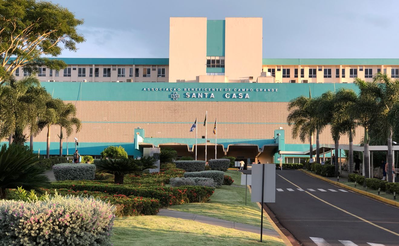 Secretaria municipal alega não ter pendência financeira com o hospital, enquanto a Santa Casa alerta que desequilíbrio nas contas impede a continuidade ideal dos atendimentos - Foto: Arquivo CBN CG
