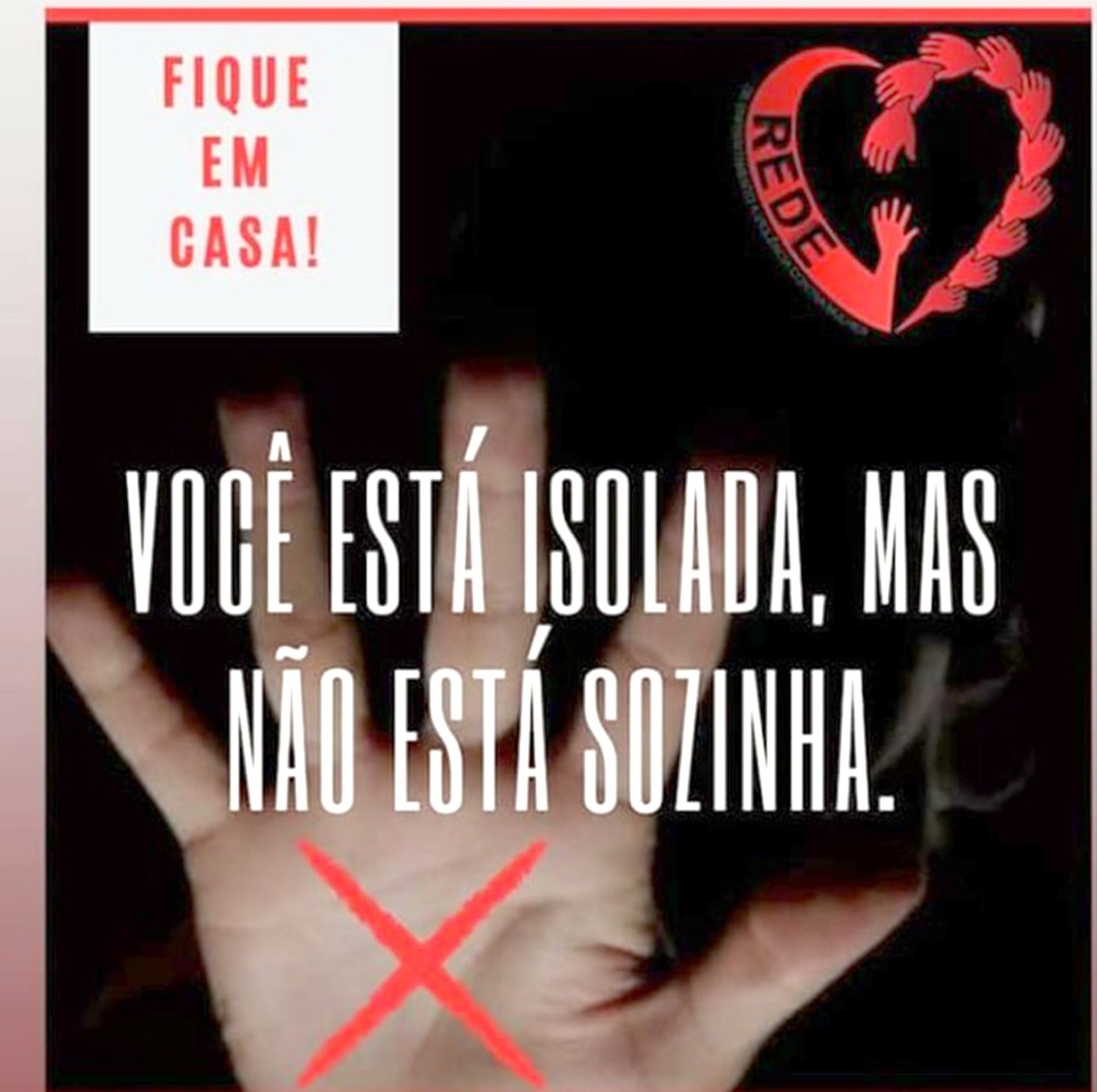 A campanha tem como foco outro projeto amplamente divulgado, onde a mulher pode fazer a denúncia com um ‘X’ vermelho de batom estampado na palma da mão - Divulgação A campanha tem como foco outro projeto amplamente divulgado, onde a mulher pode fazer a denúncia com um ‘X’ vermelho de batom estampado na palma da mão - Divulgação