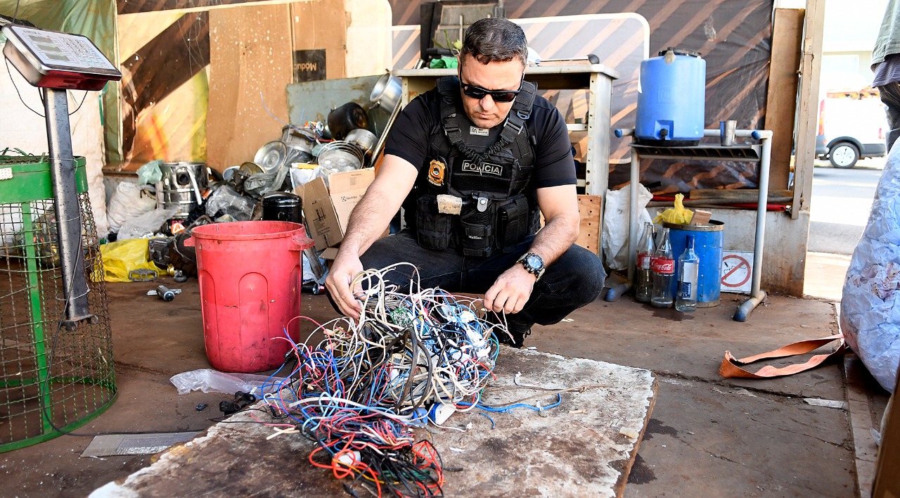 Nesta manhã, Polícias Civil e Militar cumpriram dois mandados de prisão, além de busca e apreensão em residências e estabelecimentos comerciais da capital - Foto: Divulgação/Sejusp