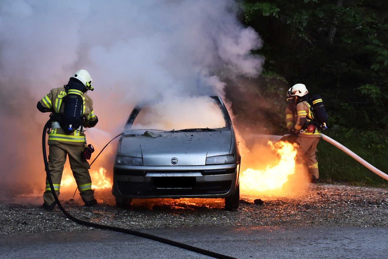 Causas de incêndio em veículos podem ser evitadas - Pixbay