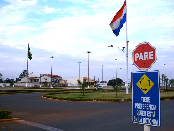 Município de Ponta Porã (MS) faz fronteira com Pedro Juan Caballero, no Paraguai. - Foto: Divulgação