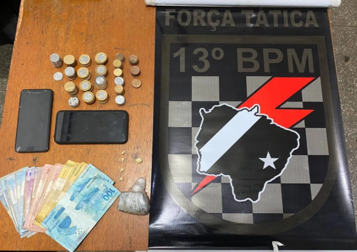 A Força Tática da Policia Militar fechou no último domingo (21) uma residência utilizada como comércio de drogas - 13ºBPM/Reprodução