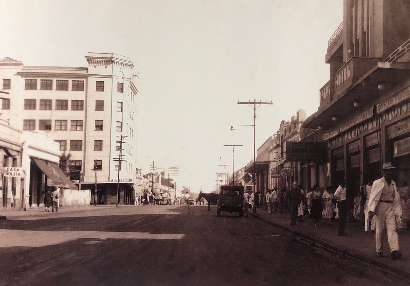 Rua 14 de julho em 1.949. - Foto: Reprodução/Arca