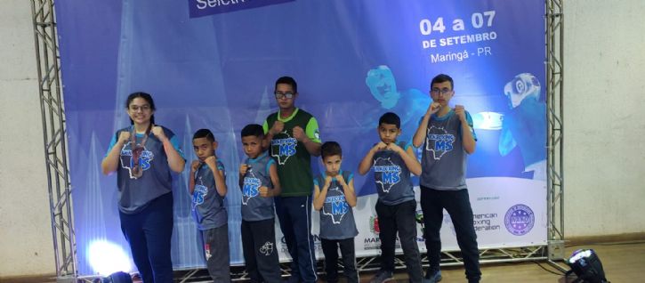 Equipe de atletas durante evento esportivo em Maringá (PR) - Foto: Divulgação