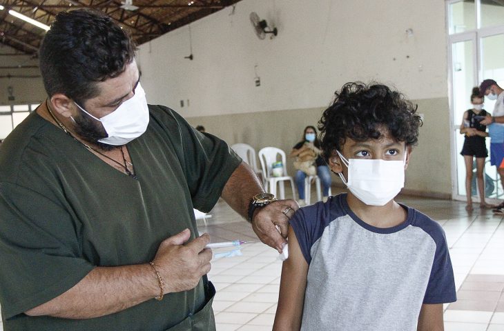 Imunização de crianças e adolescentes da unidade da Seleta na Capital - Foto: Edemir Rosdrigues/ Portal MS