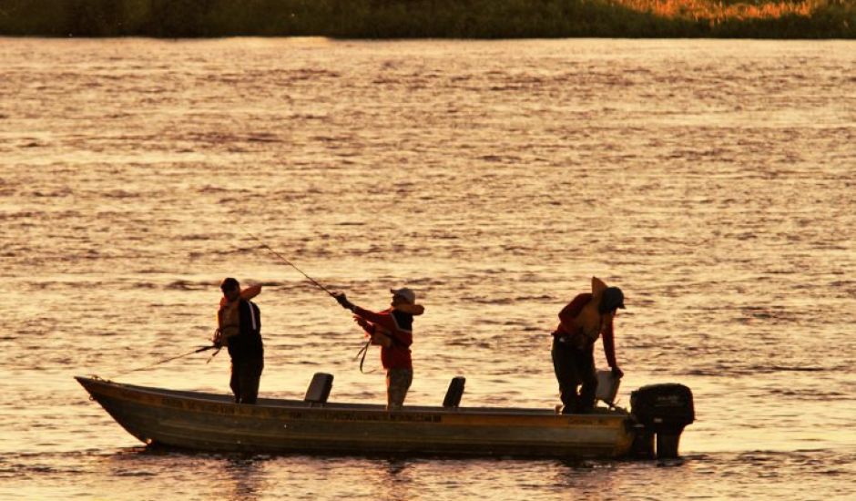 Proibição da pesca começa na próxima sexta-feira em MS - Foto: Saul Schramm/Portal de MS