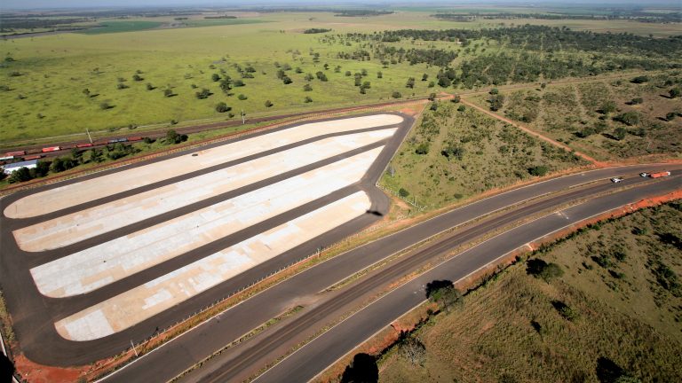 o comitê terá função de encaminhar ações para o desenvolvimento da construção do terminal - Foto:Denilson Secreta