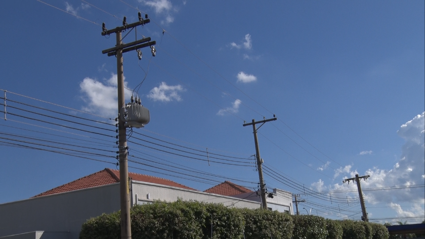 Furto de energia, popularmente conhecido como 'gato' é crime. - Foto: Reprodução/TVC