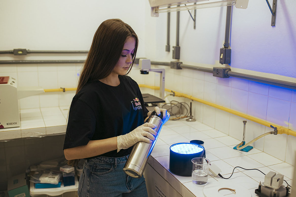 Invenção de brasileiro transforma qualquer água em potável - Foto: Reprodução/Donatelo Ferraz