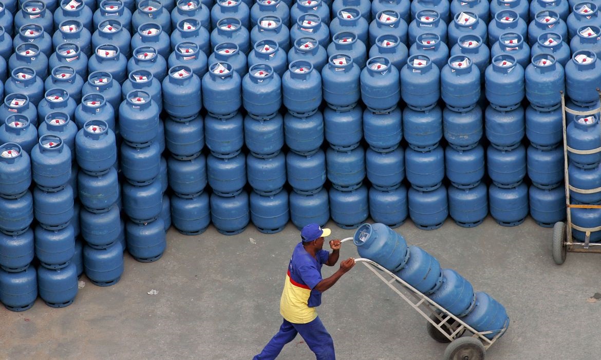 Preço do GLP para as distribuidoras cairá de R$ 4,0265 para R$ 3,7842 - Foto: Divulgação/Petrobras