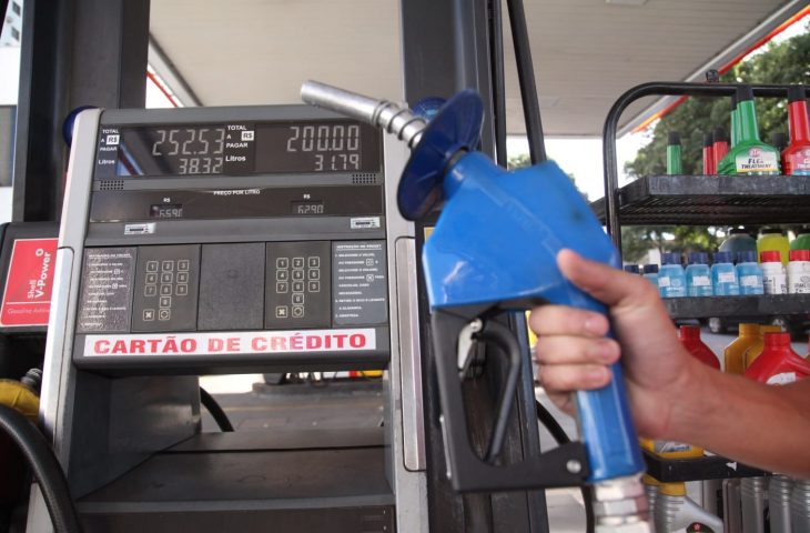 Em alguns postos da capital, gasolina foi encontrada a R$ 4,59 o litro - Foto: Reprodução/ Portal MS