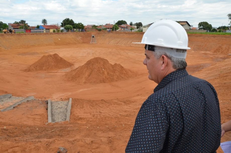 Prefeito Ângelo Guerreiro corre contra o tempo para contratar obras antes de concluir o seu mandato - arquivo/JPNews