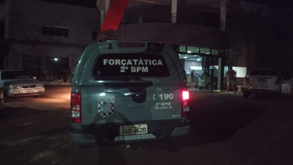 Dupla faz funcionário de hotel refém durante assalto e fogem levando computadores e R$10 - Alfredo Neto/JPNews Dupla faz funcionário de hotel refém durante assalto e fogem levando computadores e R$10 - Alfredo Neto/JPNews