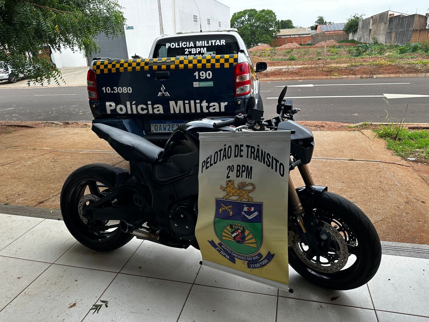 Fuga teria percorrido avenidas da cidade e terminou na área Central. - Divulgação/Polícia Militar