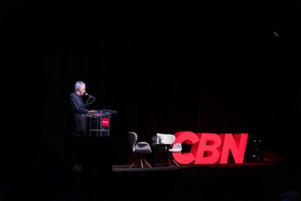 Pacote de fralda geriátrica tamanho G ou XG deve ser entregue na sede da Rádio - Foto: Arquivo CBN