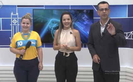 A moradora do bairro Jardim dos Ipês, Marcia Regina de Carvalho Donegar, foi umas das ganhadoras de R$ 500 da promoção 'Pix Verde Amarelo', do Grupo RCN - Reprodução/TVC HD A moradora do bairro Jardim dos Ipês, Marcia Regina de Carvalho Donegar, foi umas das ganhadoras de R$ 500 da promoção 'Pix Verde Amarelo', do Grupo RCN - Reprodução/TVC HD