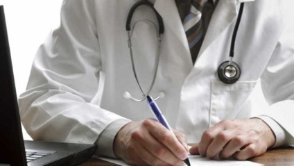 Exame deve ser feito por médicos formados no exterior - Arquivo/JPNEWS