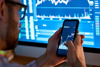 Sinalização é de elevação um pouco mais arrojada do que se esperava na taxa de juros diretores do Banco Central Americano - Foto: Reprodução Internet
