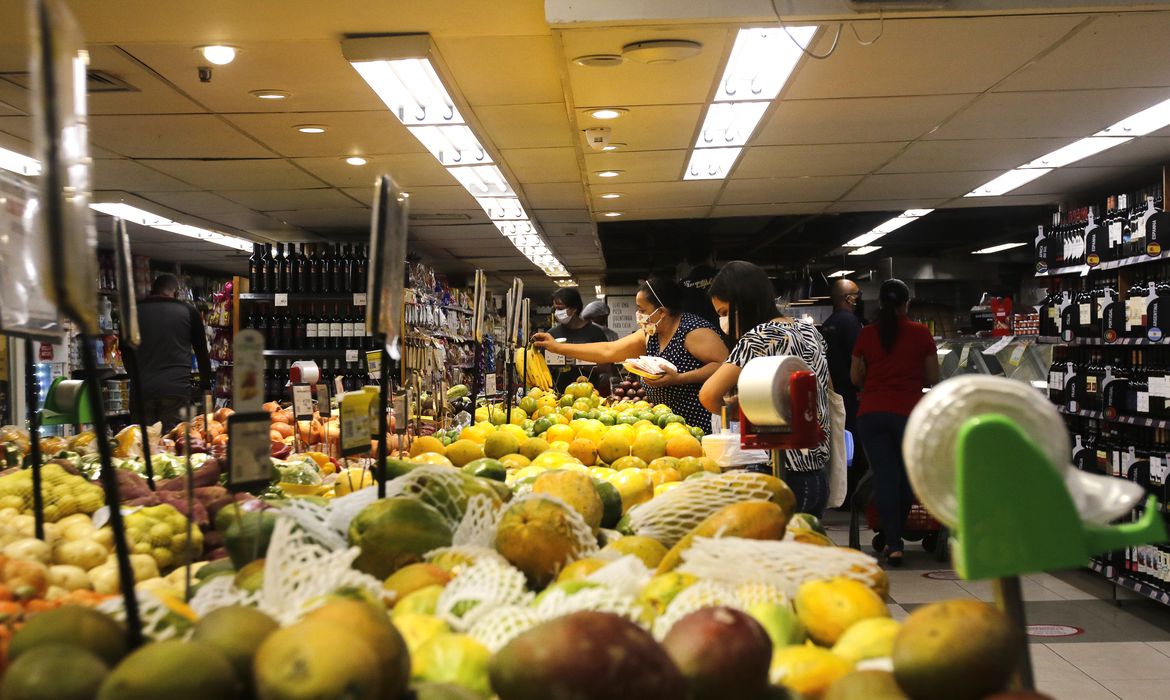 A alta nos alimentos puxou a inflação em Campo Grande - Foto: Tânia Rego/Agencia Brasil