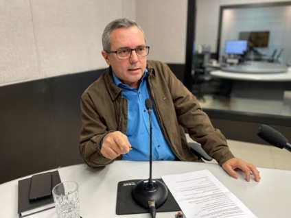 Falta de firmeza da gestão do hospital e descaso do município perpetuam o problema - Foto: Isabelly Melo/CBN CG