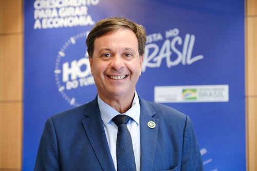 Ministro Gilson Machado conhece a expoagro e inaugura praça - Divulgação