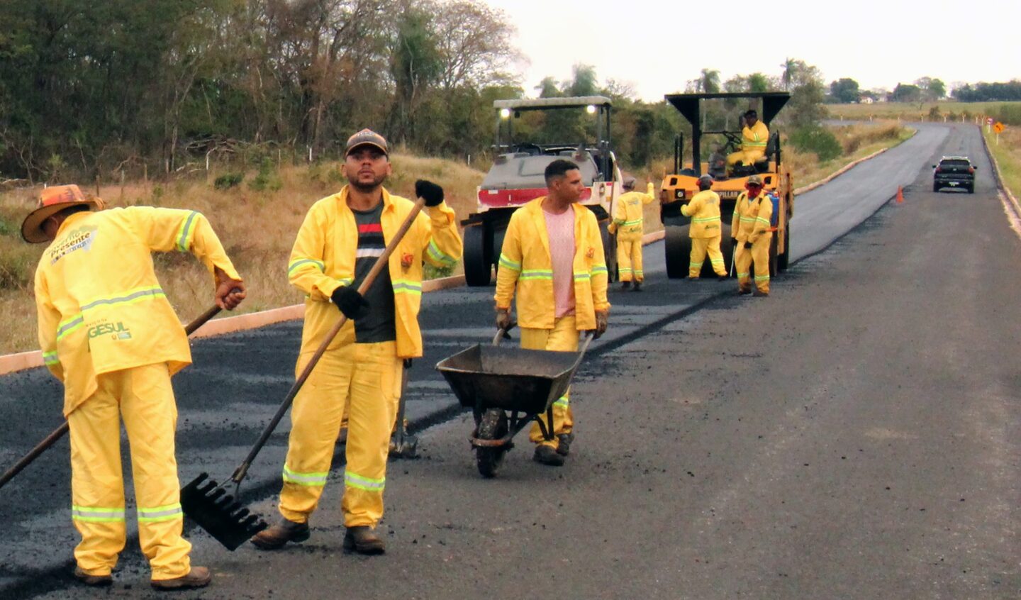 Expectativa é que estrada seja entregue em abril