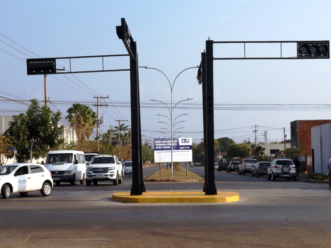 O fluxo de veículos no local se tornou mais intenso após as obras de pavimentação - Divulgação/Assessoria O fluxo de veículos no local se tornou mais intenso após as obras de pavimentação - Divulgação/Assessoria