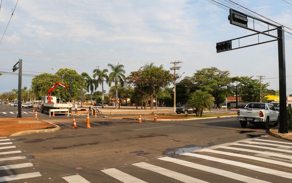 Para evitar transtornos nessa fase de adaptação, os Agentes de Trânsito estarão no local orientando motoristas, - Divulgação