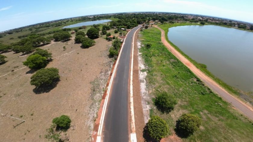 Asfalto no entorno da 2ª Lagoas é inaugurado. - Foto: Divulgação/Assessoria