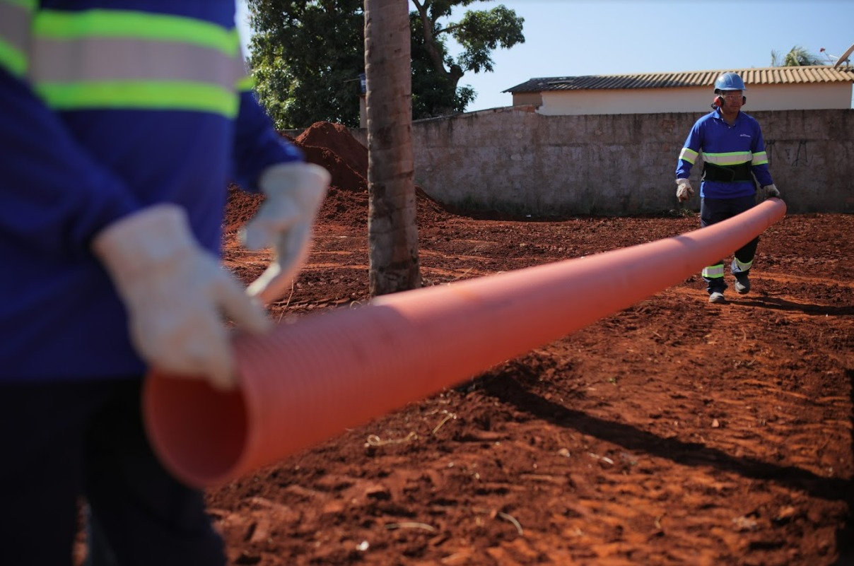 Obras fazem parte do programa Campo Grande Saneada, que beneficiará 16 mil famílias - Foto: Divulgação/ Águas Guariroba