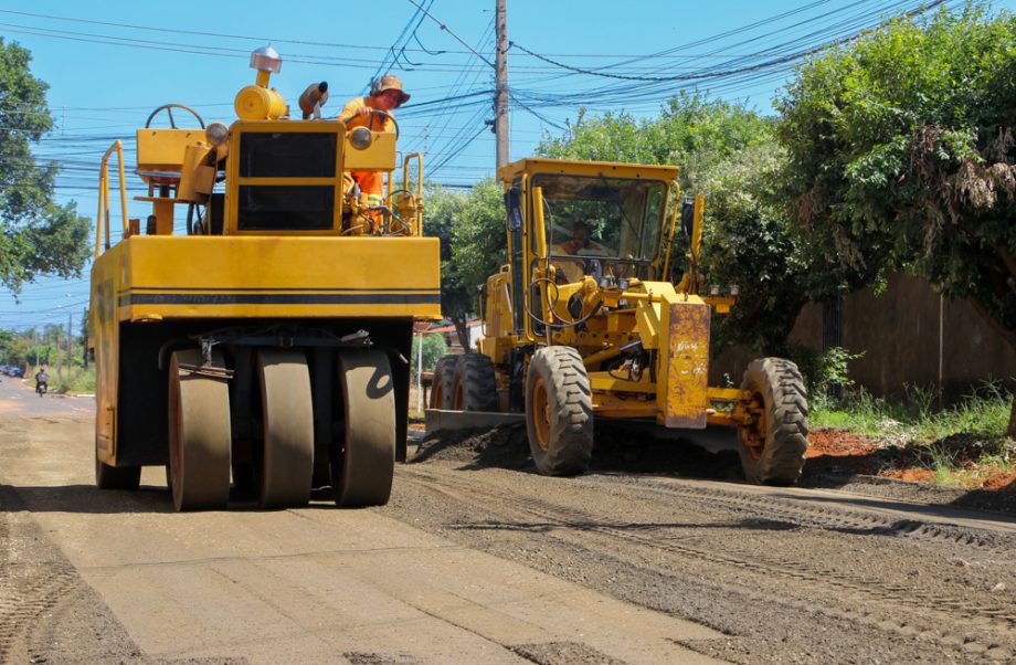 A obra vai contabilizar mais de 55 mil metros quadrados de pavimentação e 6 mil metros de drenagem -