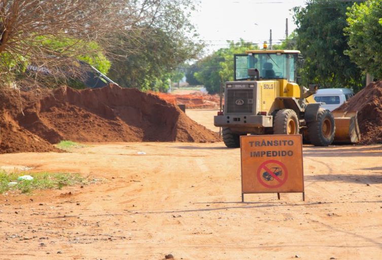 Está sendo realizadas as obras de microdrenagem, para que as águas que se acumulam durante as chuvas em determinadas regiões sejam levadas ao sistema de macrodrenagem e se dissipem. - Divulgação/Assessoria