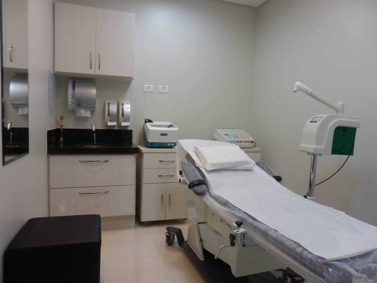 Espaço interno da clínica na capital - Foto: Reprodução Facebook