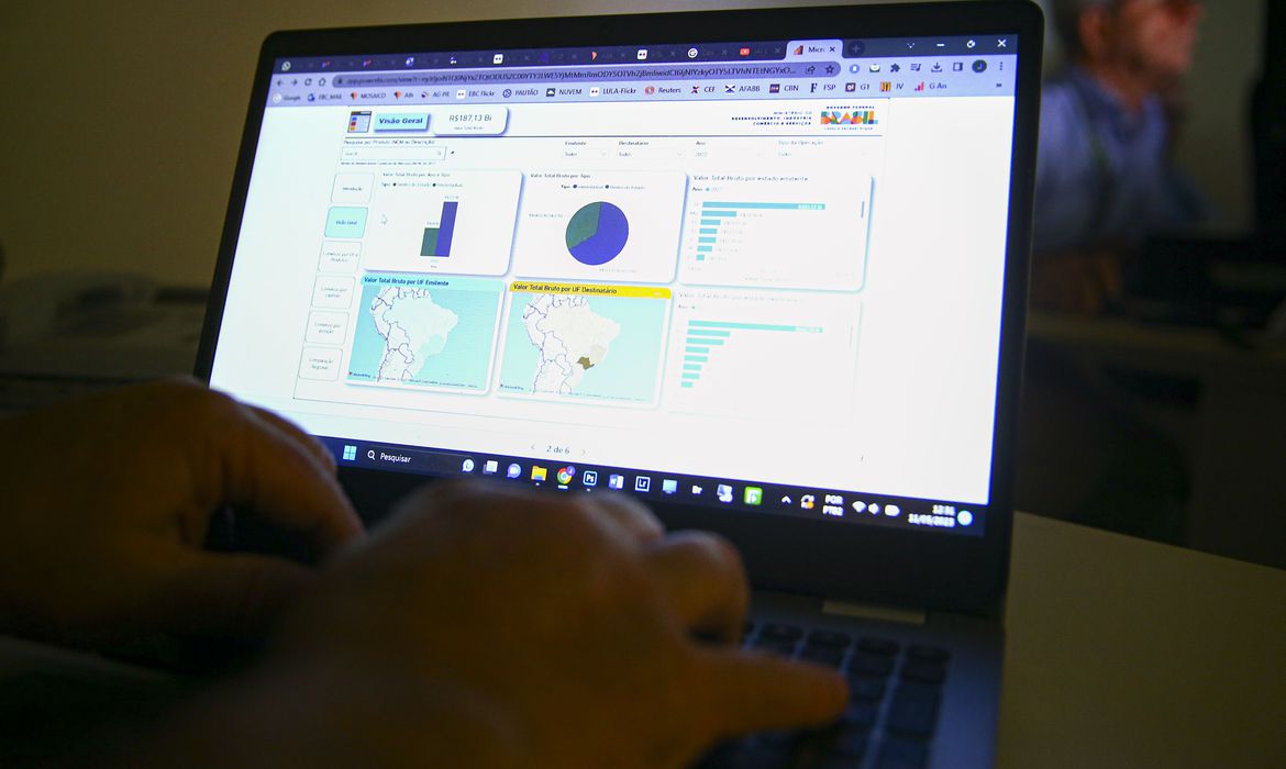 Observatório do Comércio Eletrônico utiliza dados de notas fiscais - Foto: Marcelo Camargo/ Agência Brasil