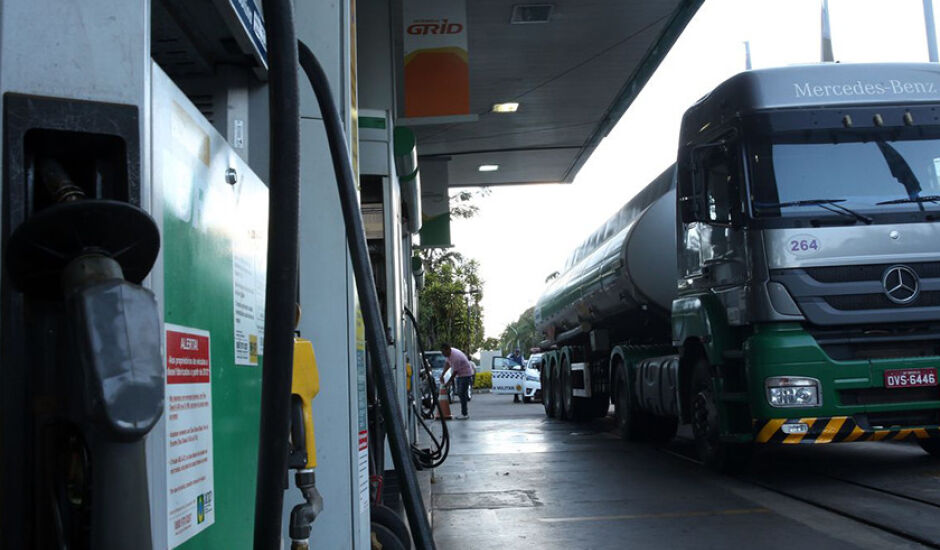 O litro do diesel está com o custo médio de R$ 6,89, em Três Lagoas - Arquivo/JPNews