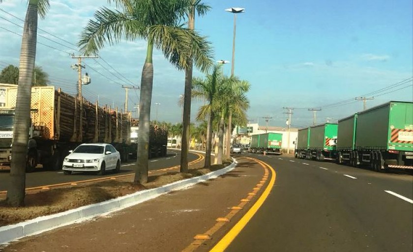 Anel rodoviário é apresentado como alternativa para superar o conflito entre tráfego urbano e rodoviário - Arquivo/JPNews