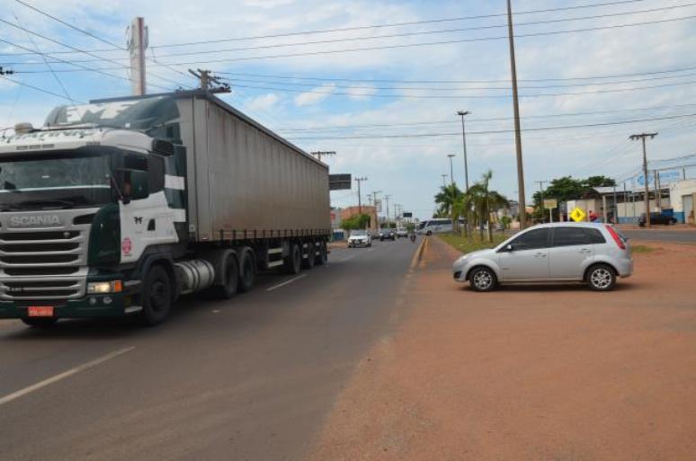 Contorno rodoviário vai retirar trânsito pesado na Ranulpho Marques Leal - arquivo/JPNews