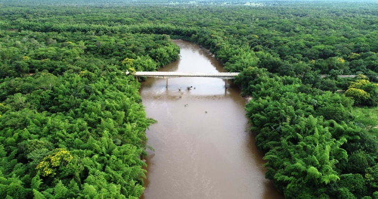 Rio Miranda pode invadir casa de ribeirinhos na região pantaneira se chover mais entre hoje e amanhã - Divulgação/IMASUL