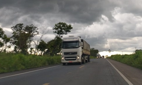 As rodovias que passam por Paranaíba não registraram nenhum ponto de paralização de caminhoneiros - Talita Matsushita