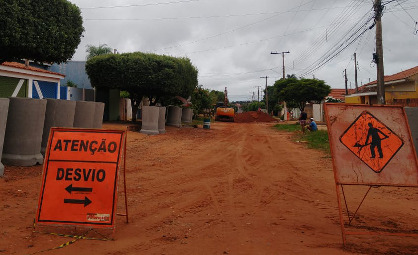 Com às obras de drenagem na região pode causar alguns transtornos no trânsito - Divulgação