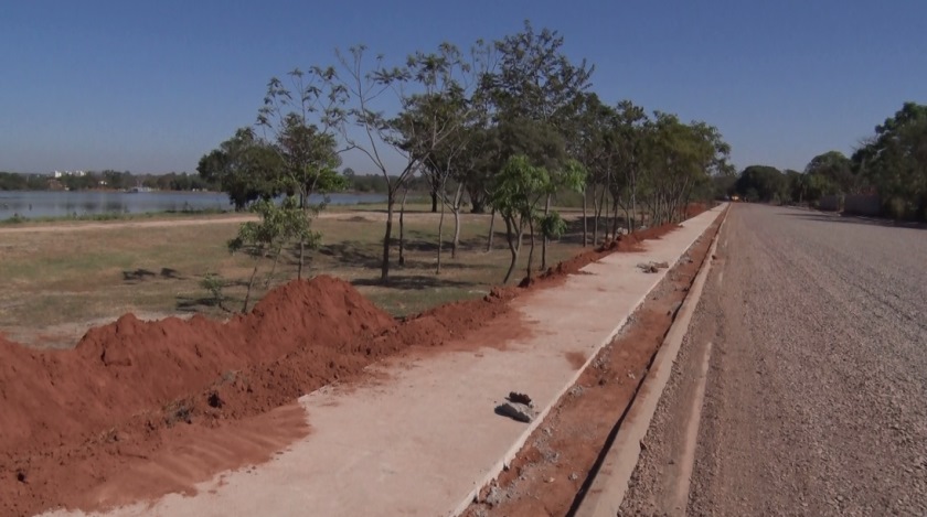 Além disso, empreiteira executada obras de pavimentação e calçamento no entorno da lagoa - Divulgação