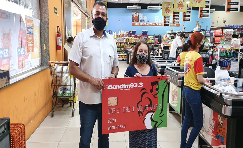 Promoção é uma parceria da Band 93.3 FM com o supermercado Big Mart - Divulgação