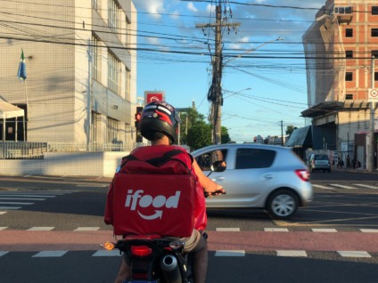 Setor de serviços teve maior geração de vagas em MS - Giovanna Dauzacker