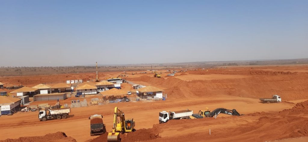 Canteiro de obras está em plena operação em Ribas do Rio Pardo - Saul Schramm