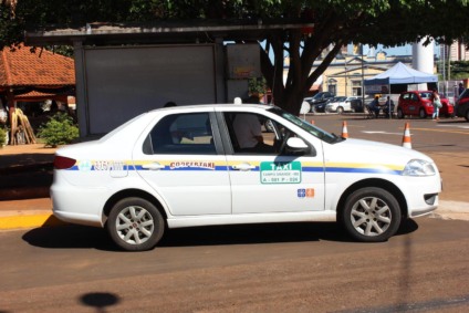 Terão direito ao benefício, motoristas de táxi que tenham permissões ou concessões com cadastro nas prefeituras - Foto: Câmara Municipal de Campo Grande