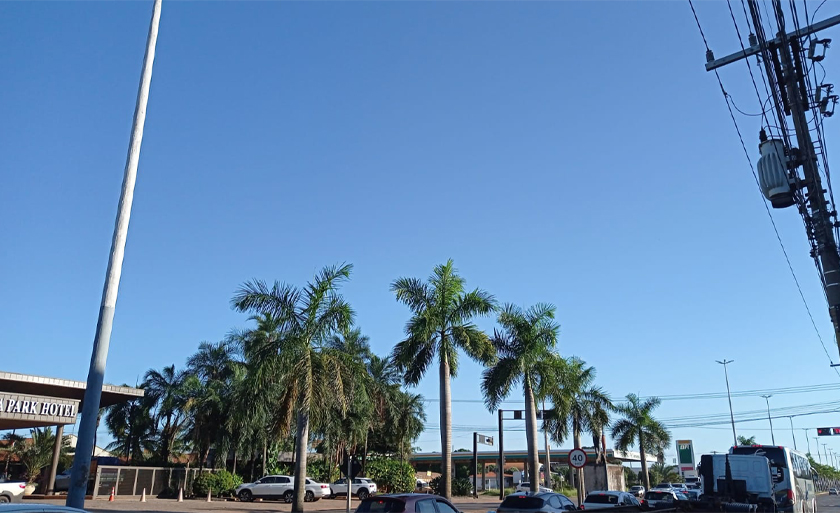 O dia começou com tempo aberto, mas tem previsão de chuva à tarde - Albert Silva/RCN67