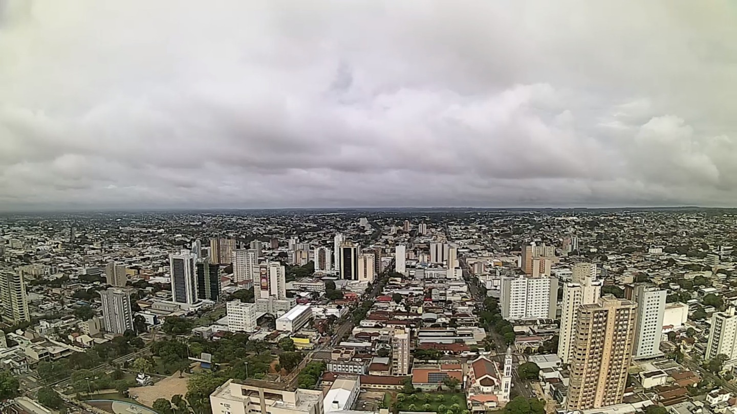 Em Campo Grande, a mínima prevista é de 22°C enquanto a máxima pode chegar aos 28°C - Foto:Reprodução/Clima Ao Vivo - Campo Grande