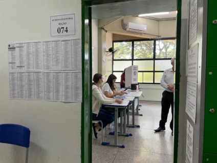 Se a justificativa não for entregue ou não for aceita, o mesário pode pagar multa de até um salário mínimo - Foto: Arquivo CBN CG